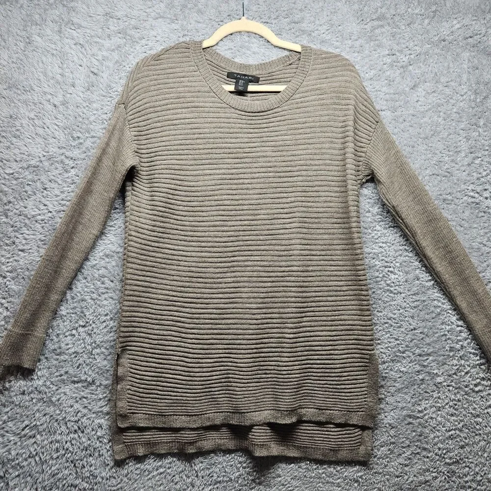 Tahari Womens Brown Ribbed Merino Wool Sweater Button Down Back Size Medium